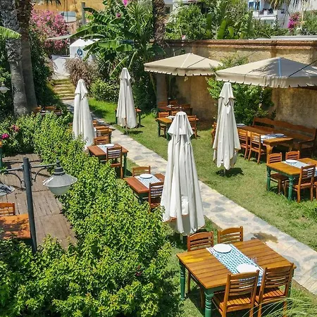 Hotel La Brezza &