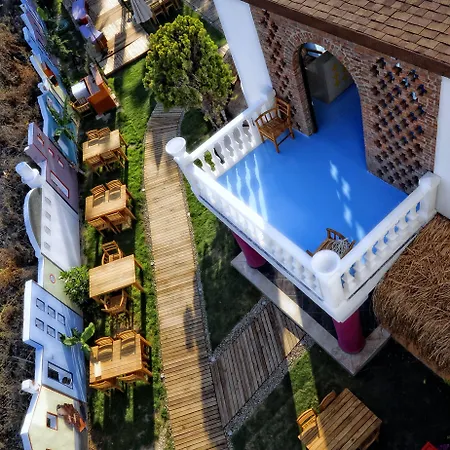 La Brezza & 아크얄라