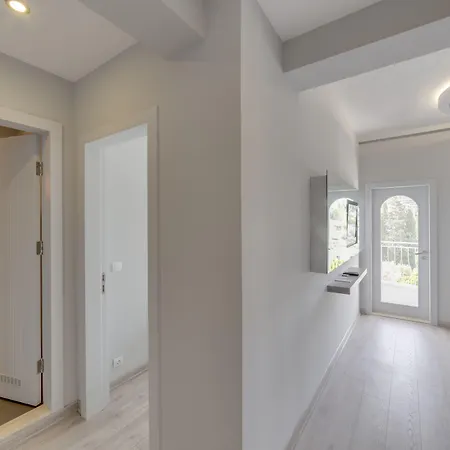 La Brezza & 호텔 3*